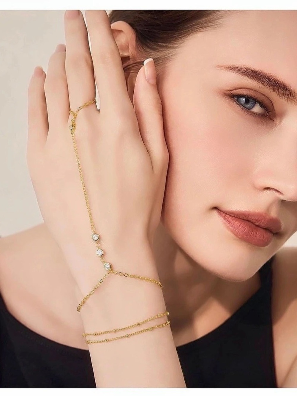 New CICY BELL Gold-Tone Hand Chain Chain
